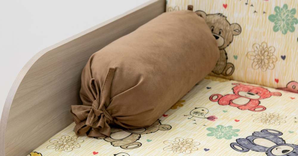 Детский диван-кровать «Антошка 1» 010 Фибра Мишутка бежево-розовый